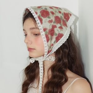 1pc French Retro Triangular Lace Trim Headscarf Women'S Spring Summer New Lightweight Breathable Bandana Fashion Versatile Scarf Outer Decor Hairband