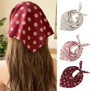 1pc of Small Daisy Triangle Scarf, a Sweet And Easy Headband Suitable for Women